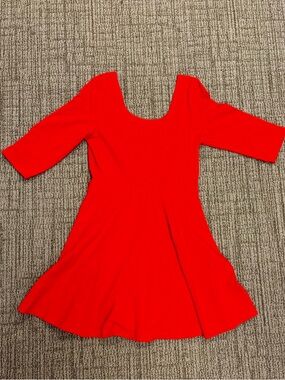 Express Dress with sleeves